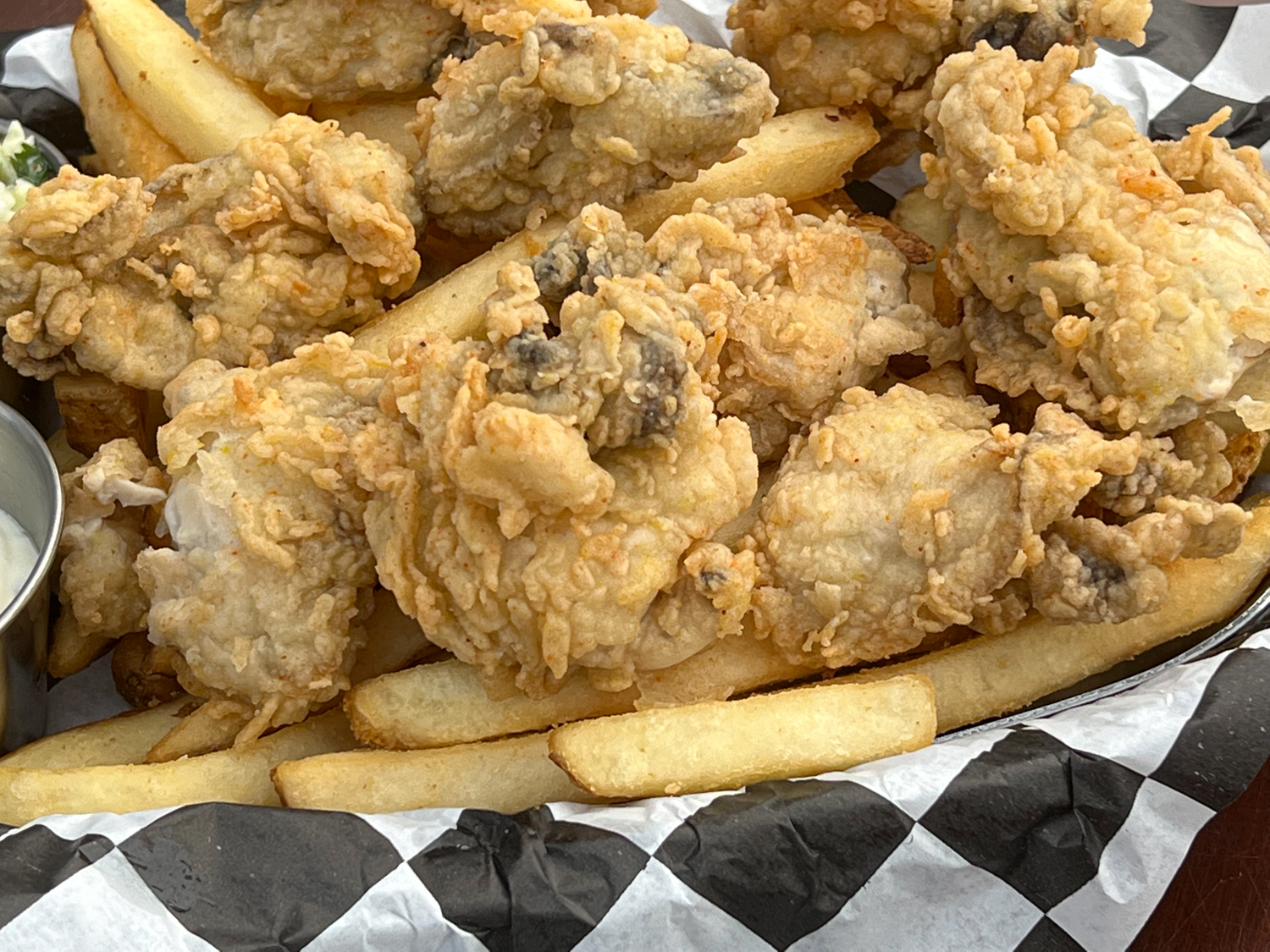 Oyster Basket San Dune Pub Manzanita Oregon